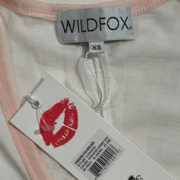 WILDFOX Paradise Colorblock V-Neck Tee - Picture 5 of 12